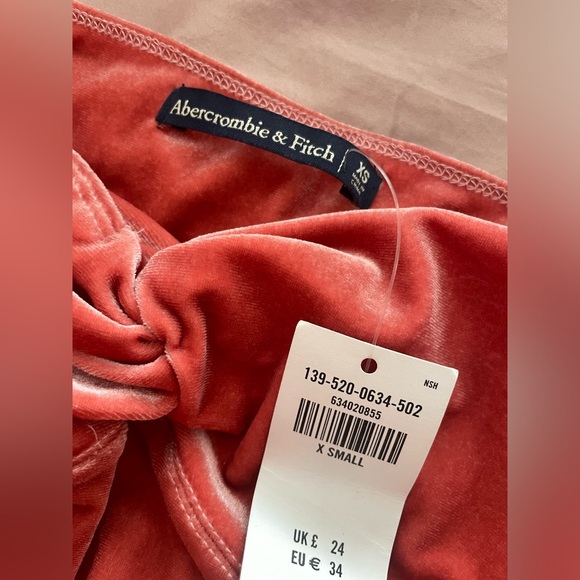 Velvet pink A&F tube top xs - Picture 5 of 6